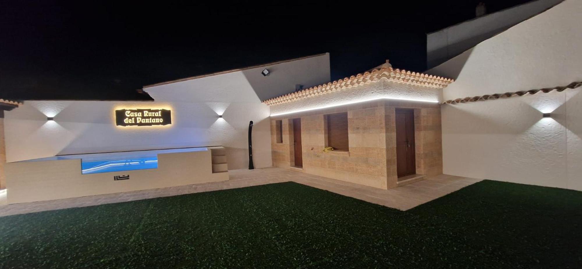 Buenache de Alarcon Casa Rural Del Pantano 4 Estrellas מראה חיצוני תמונה