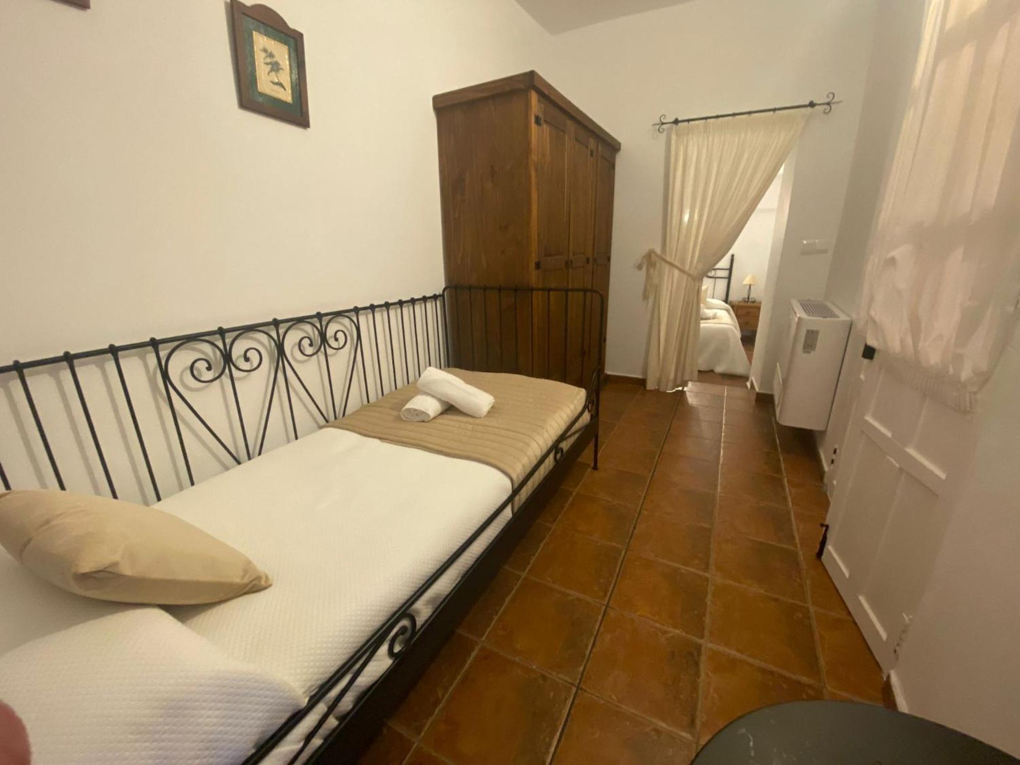 Buenache de Alarcon Casa Rural Del Pantano 4 Estrellas מראה חיצוני תמונה