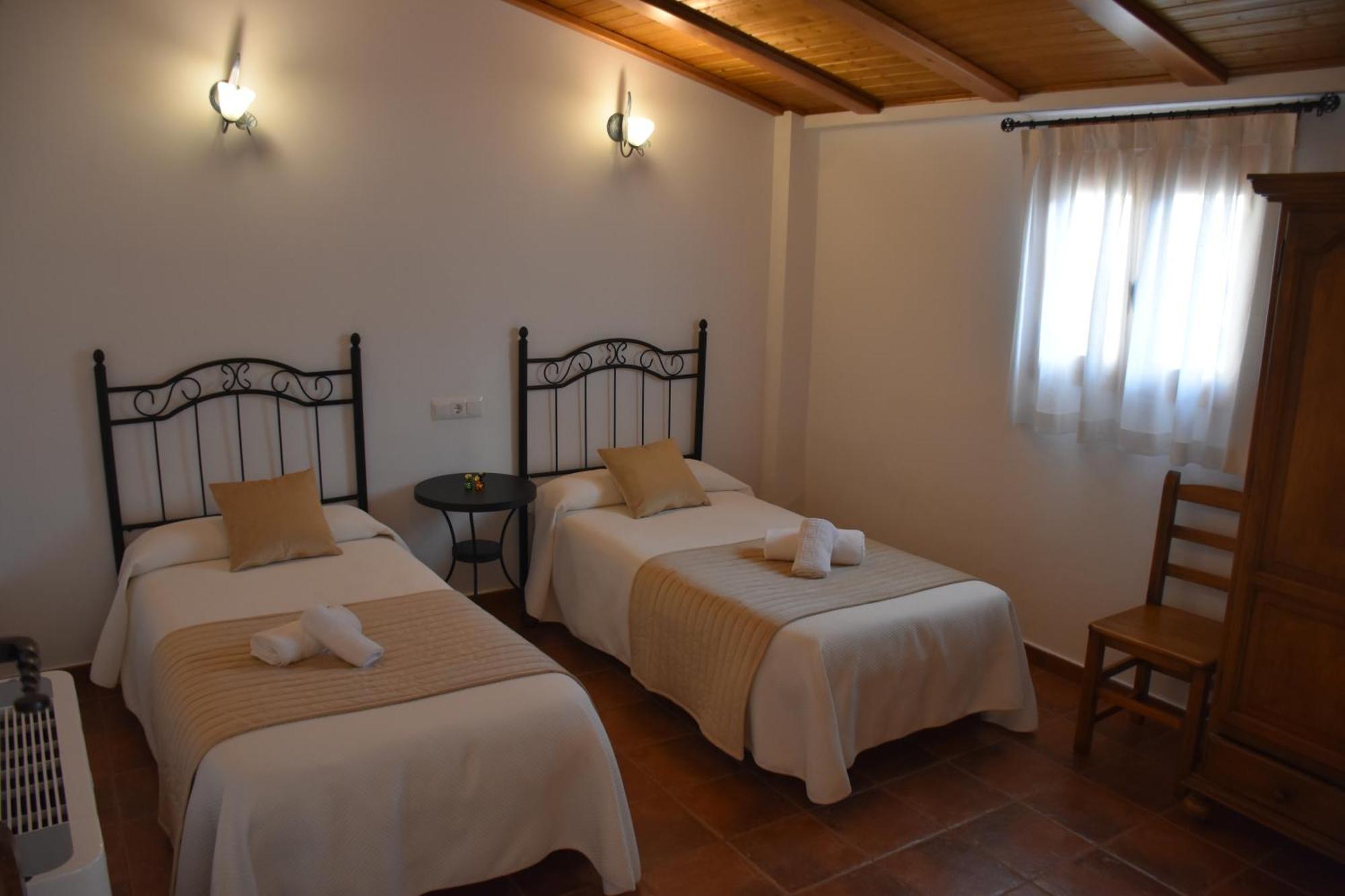 Buenache de Alarcon Casa Rural Del Pantano 4 Estrellas מראה חיצוני תמונה