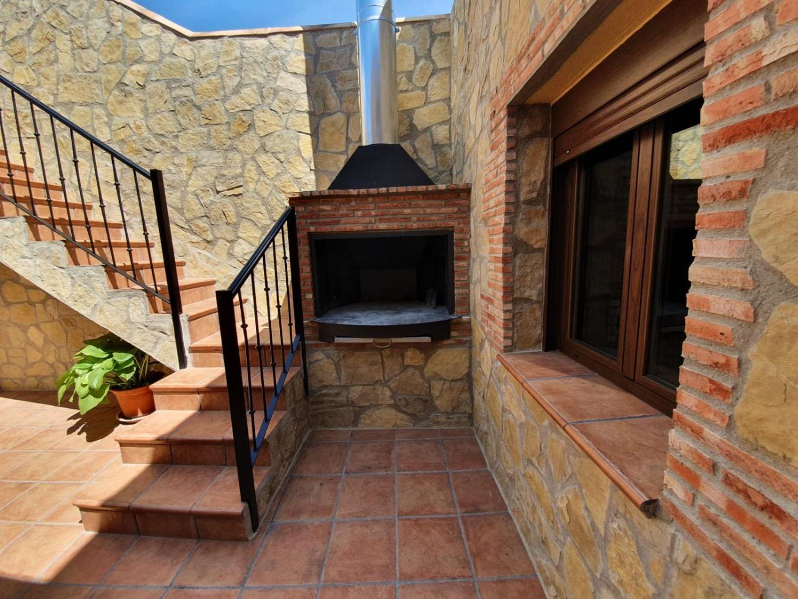 Buenache de Alarcon Casa Rural Del Pantano 4 Estrellas מראה חיצוני תמונה